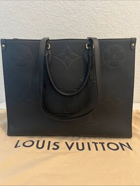 Louis Vuitton Black Monogram OnTheGo Tote